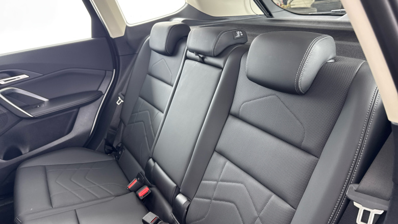 BMW X1 xDrive 23i MHT xLine 5dr Step Auto Petrol Estate